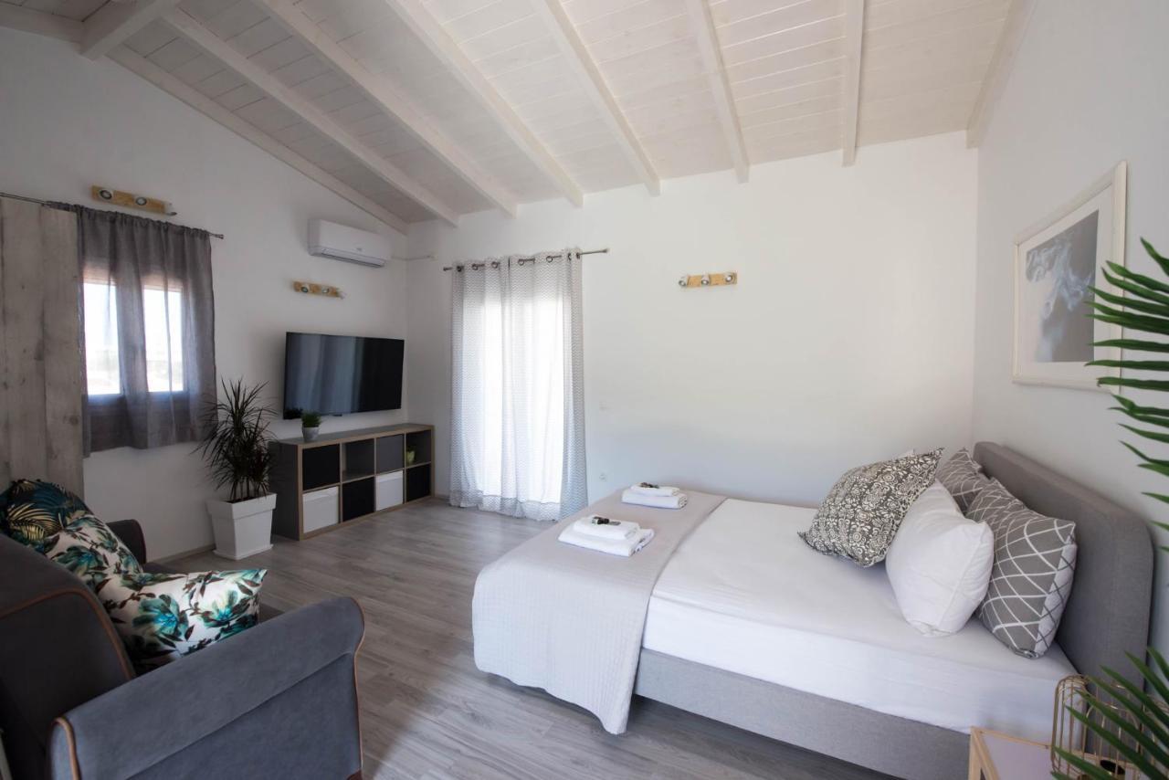 Acharavi Beach Villa Buitenkant foto