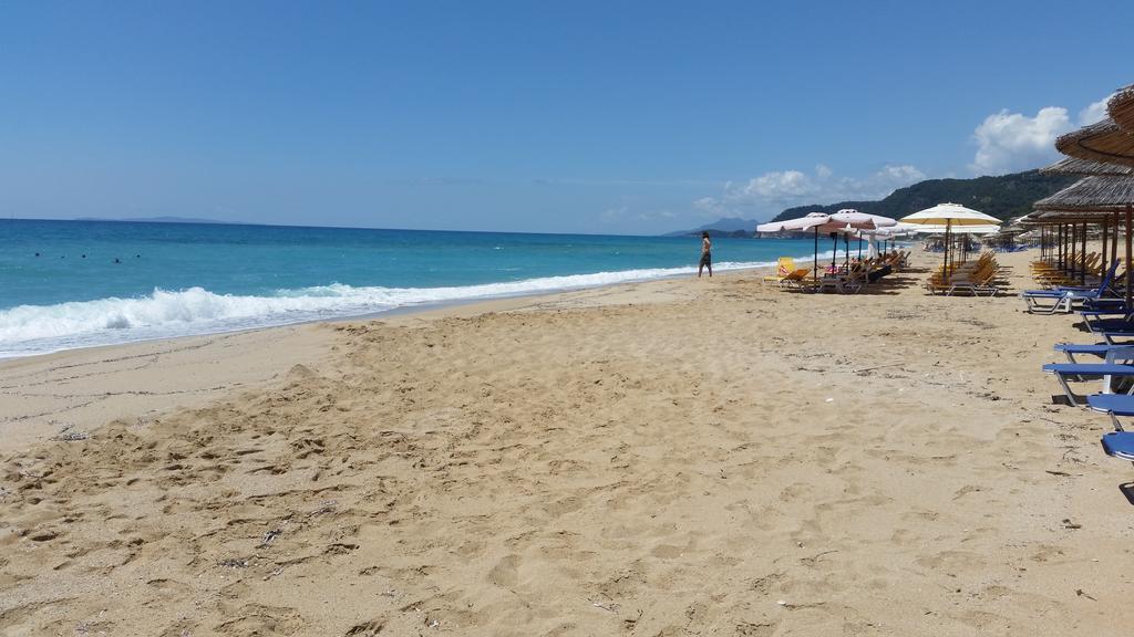 Acharavi Beach Villa Buitenkant foto